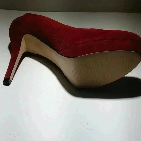 Micheal Kors platform heel - Picture 5 of 7